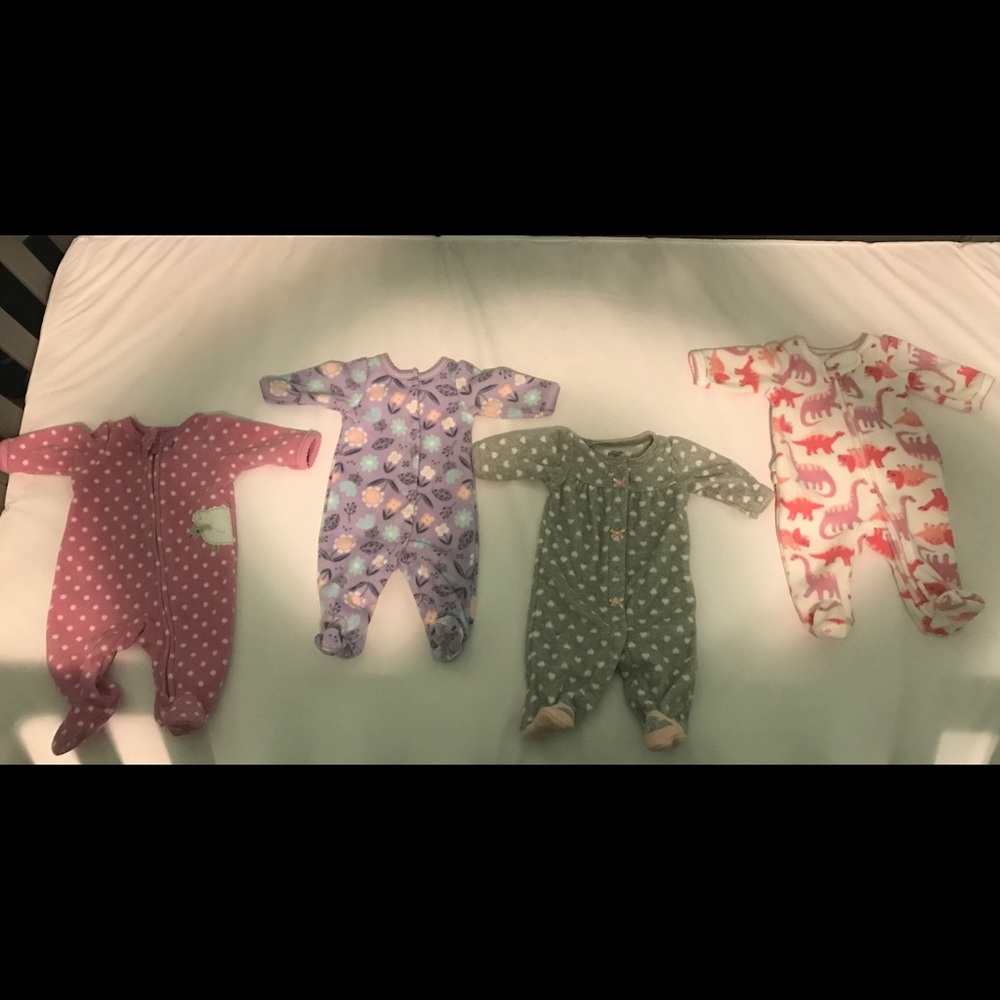 Bundle of 4 girls’ fleece preemie sleepers